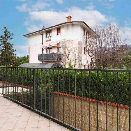 Trescore Balneario Bus 500m 8posti Wi-fi Checkin24h * Bergamo