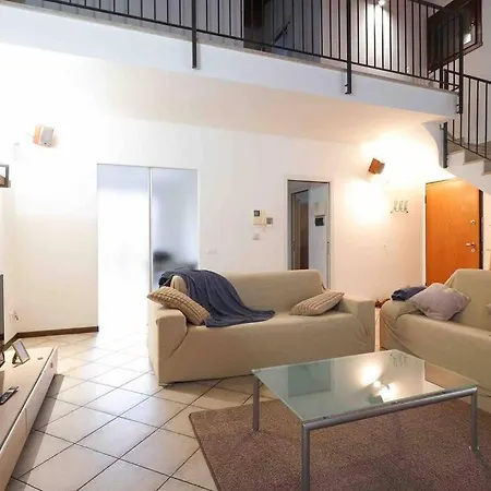 Trescore Balneario Bus 500m 8posti Wi-fi Checkin24h 贝尔加莫